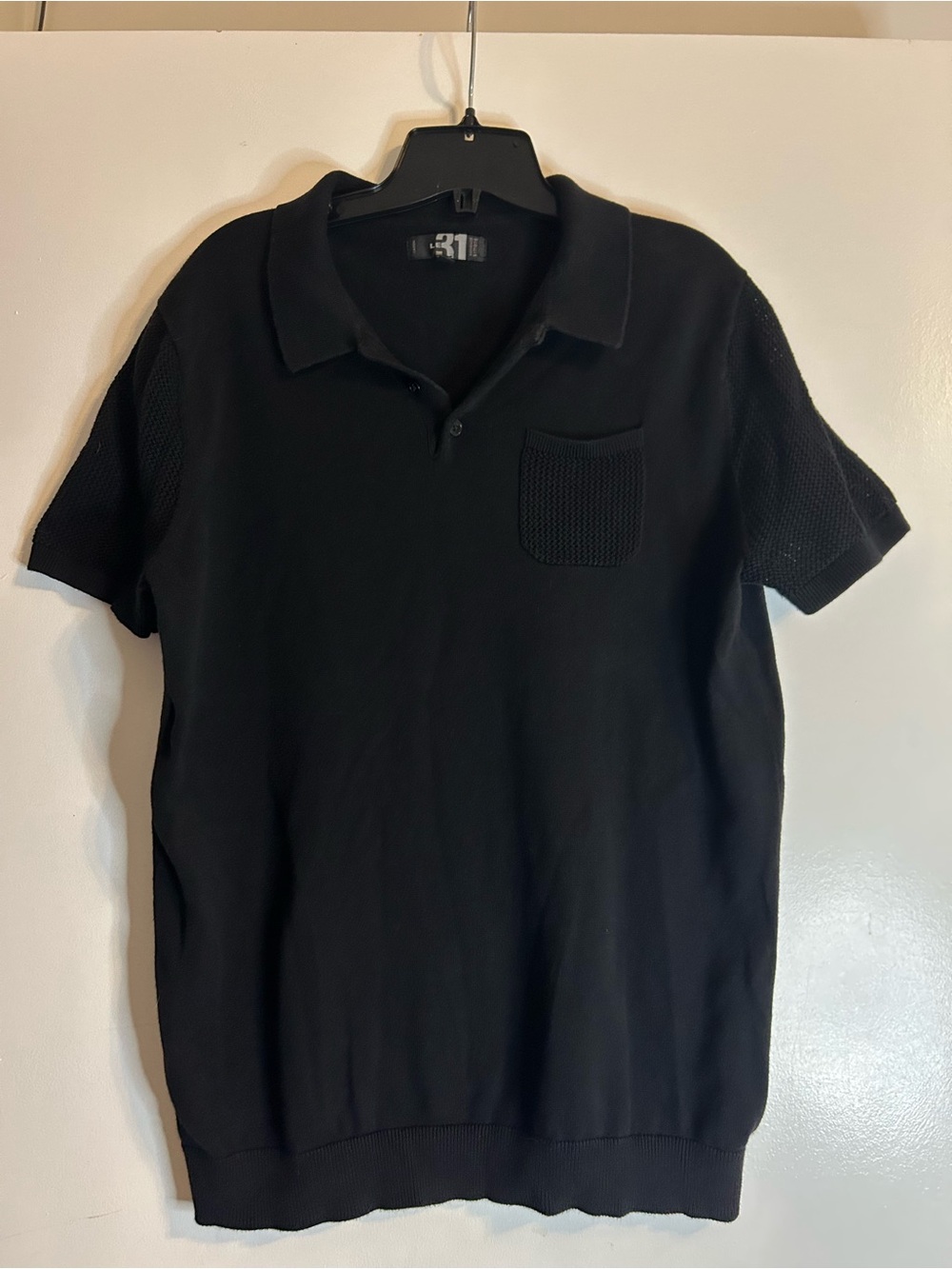 Simons Black Short-Sleeve Polo with Textured Pocket Men’s Size M